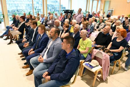 Praznovanje 10. obletnice društva Koroškega medgeneracijskega centra (KMC) (27)